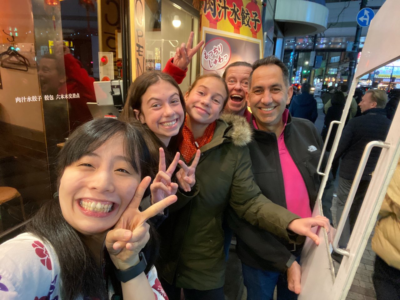 飲食店アルバイトで英語活用の画像