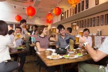 店内（餃包 六本木交差点）